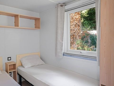 Mobilhome 4 personnes - Mobil-home | Comfort XL | 2 Ch. | 4 Pers. | Terrasse surélevée | Clim. | TV