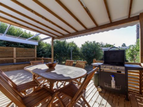 MOBILHOME 7 personnes - PREMIUM - 3 chambres avec climatisation +TV+ Plancha à gaz + 2 SDB 