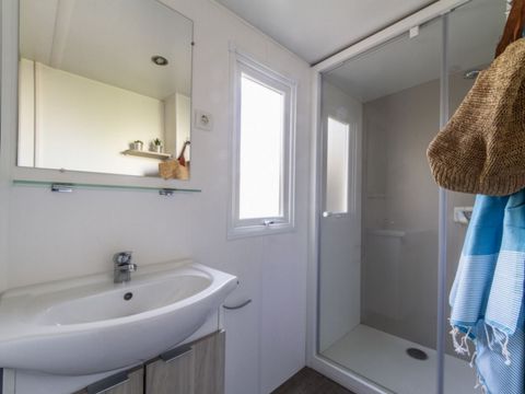 MOBILHOME 4 personnes - Classique (arrivée samedi)