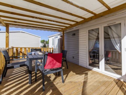 MOBILHOME 5 personnes - Confort  (arrivée samedi)