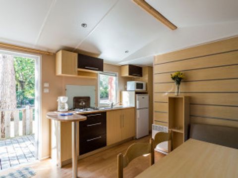 MOBILHOME 6 personnes - des Ecureuils pour 4/6 personnes (2 chambres)