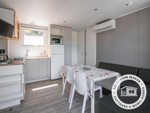 MOBILHOME 4 personnes - Confort 3 Pièces 4 Personnes Climatisé + TV MOBILHOME 4 personnes - Confort 3 Pièces 4 Personnes Climatisé + TV