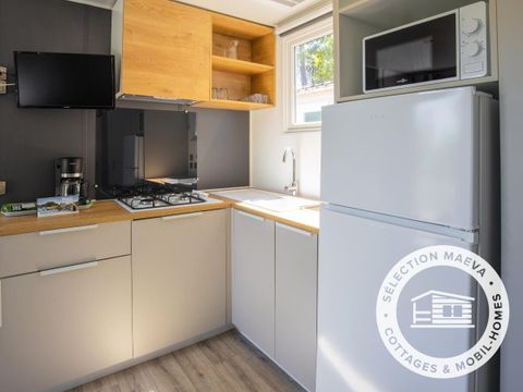 MOBILHOME 4 personnes - Confort 3 Pièces 4 Personnes Climatisé + TV