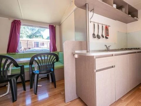 MOBILHOME 6 personnes - Homair mobil-home au Roussillonnais Comfort XL | 2 Ch. | 4/6 Pers. | Terrasse surélevée