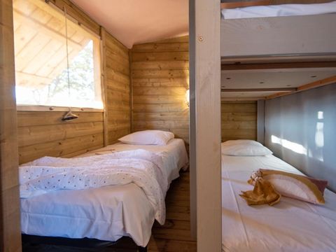Tente en toile et en bois 5 personnes - Lodge Kamari CLASSIC Climatisé