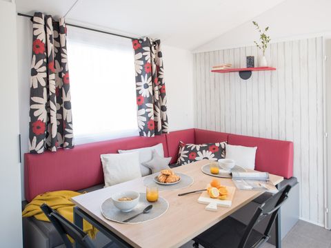 Mobilhome 6 personnes - Cottage 4 Pièces 6 Personnes Climatisé + TV