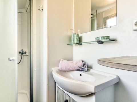 MOBILHOME 6 personnes - Pyrénées 3 Pièces 4/6 Personnes Climatisé + TV MOBILHOME 6 personnes - Pyrénées 3 Pièces 4/6 Personnes Climatisé + TV