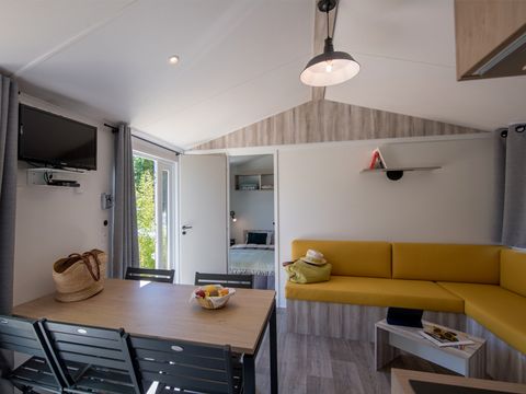MOBILHOME 8 personnes - PRIVILEGE avec TV