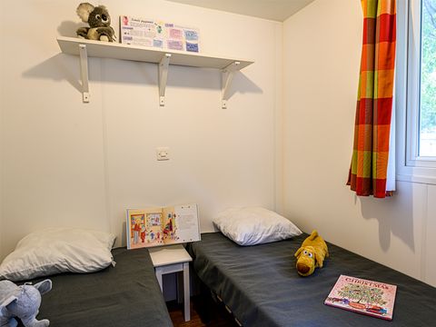 Mobilhome 6 personnes - Cottage Low Cost - 2 chambres 4/6 pers