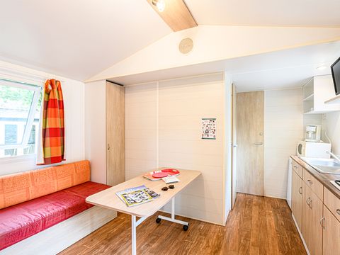 Mobilhome 6 personnes - Cottage Low Cost - 2 chambres 4/6 pers