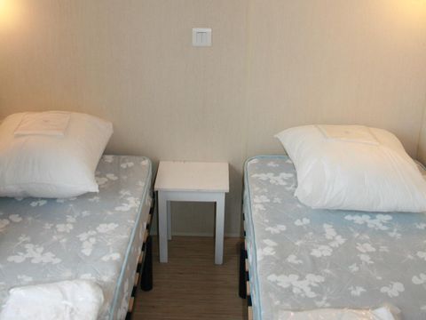 MOBILHOME 6 personnes - TRIO