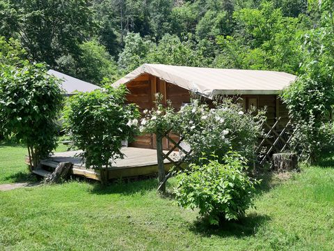 CHALET 5 personnes - CABANE TRAPPEUR sans sanitaires 19.5 m²