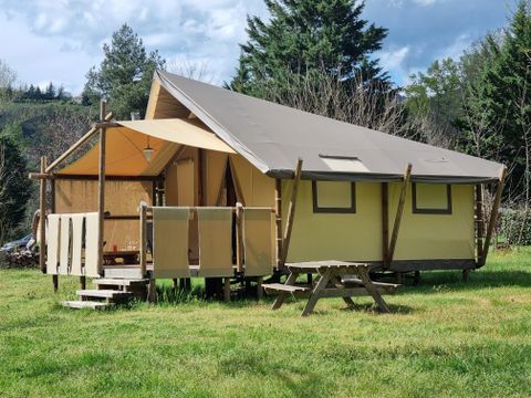 BUNGALOW TOILÉ 7 personnes - JUNGLE LODGE sans sanitaires 31 m²