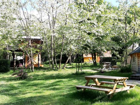 HÉBERGEMENT INSOLITE 3 personnes - KOTA finlandais & Spa privatif