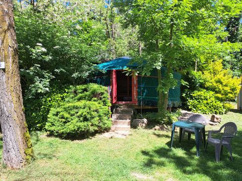 HÉBERGEMENT INSOLITE 3 personnes - Yourte mongole 3 personnes