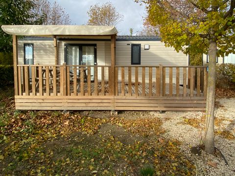 MOBILHOME 6 personnes - PRESTIGE " Les Alpilles " (4 Adultes Maxi+2 Enfants -18ans)