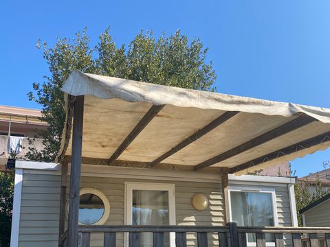 MOBILHOME 3 personnes - CONFORT Escapade 1 Chambre (2 Adultes maxi + 1 Enfant de - 18 ans)