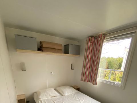 MOBILHOME 3 personnes - CONFORT Escapade 1 Chambre (2 Adultes maxi + 1 Enfant de - 18 ans)