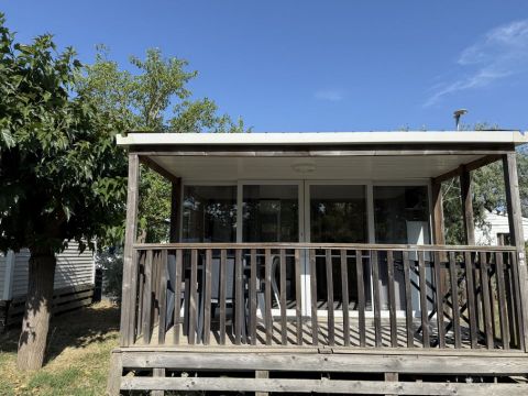 Mobilhome 4 personnes - MH Confort Mistral 4 personnes - 2 chambres, climatisation et télévision