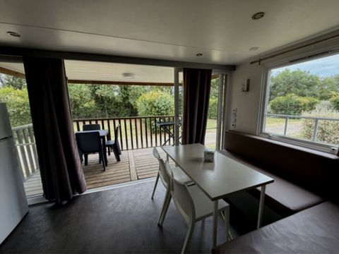 MOBILHOME 4 personnes - MH Confort Mistral 4 personnes - 2 chambres, climatisation et télévision