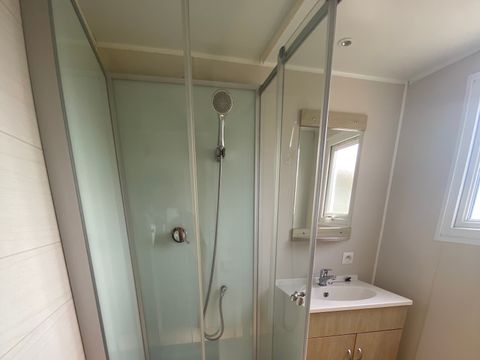 MOBILHOME 4 personnes - Economique, 2ch avec climatisation