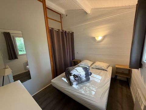 CHALET 8 personnes - Grande Cabane Pampa 6/8 personnes - 3 chambres, climatisé, lave-vaisselle, télévision