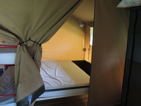 Tente en toile et en bois 5 personnes - SAFARI sans sanitaires