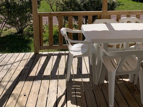 MOBILHOME 6 personnes - 30m² + Terrasse bois semi-couverte 12m² 4/6 pers