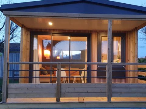 MOBILHOME 6 personnes - Standing 28m2 + terrasse intégrée 8m2 4/6 pers