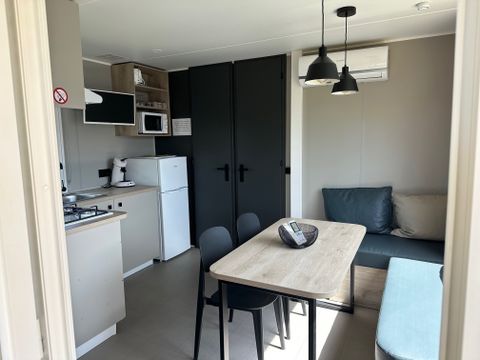 MOBILHOME 5 personnes - LOGGIA 2- Mobile-home 25m² + Terrasse bois couverte 9m²