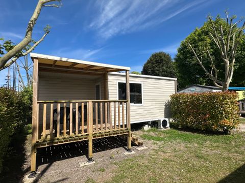 MOBILHOME 5 personnes - LOGGIA 2- Mobile-home 25m² + Terrasse bois couverte 9m²