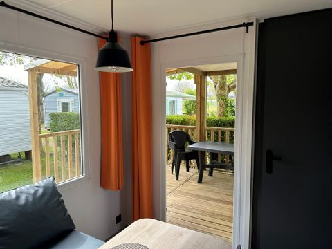 MOBILHOME 5 personnes - LOGGIA 2- Mobile-home 25m² + Terrasse bois couverte 9m²