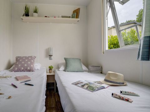 MOBILHOME 6 personnes - COTTAGE 6p 3ch ***<br/>