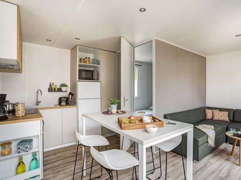 MOBILHOME 10 personnes - COTTAGE FRIENDS 10p 5ch 2SdB Clim ****<br/><br/>