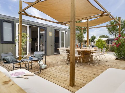 MOBILHOME 10 personnes - COTTAGE FRIENDS 10p 5ch 2SdB Clim ****<br/><br/>