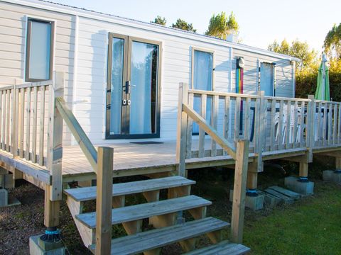 Mobilhome 6 personnes - A+ Face à la mer - TV