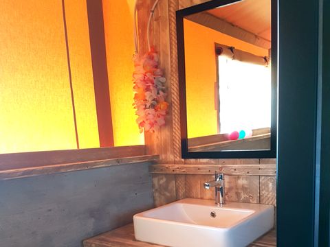 BUNGALOW TOILÉ 6 personnes - Lodge du Lac 4 FEUILLES