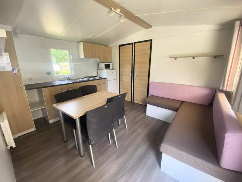 MOBILHOME 4 personnes - Confort 3 Pièces 4 Personnes + TV