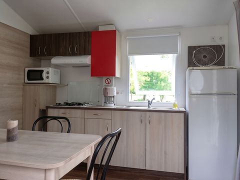 MOBILHOME 4 personnes - TV