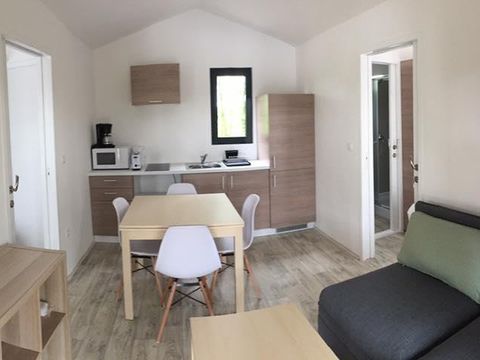 CHALET 4 personnes - Chalet du Lac 4 FEUILLES - 2 chambres - FACE PLAN D'EAU