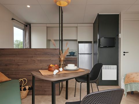 MOBILHOME 2 personnes - Cottage Nature Exclusif 1 chambre avec SPA 2 pers
