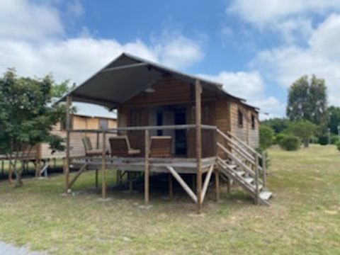 Hébergement 4 personnes - LODGE SUR PILOTIS