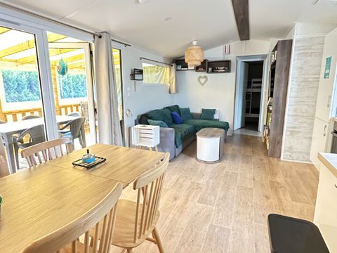 MOBILHOME 8 personnes - Privilège 40m² - 3 chambres - Clim - 2 TV - LV - Four