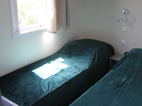 MOBILHOME 8 personnes - Privilège 40m² - 3 chambres - Clim - 2 TV - LV - Four