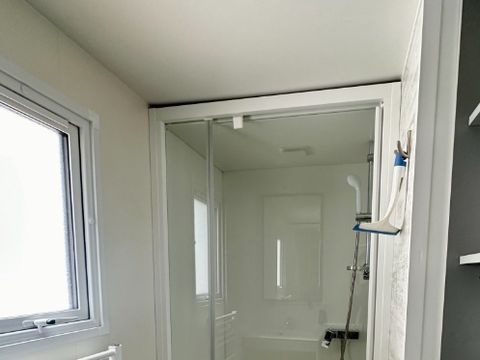 MOBILHOME 8 personnes - Privilège 40m² - 3 chambres - Clim - 2 TV - LV - Four