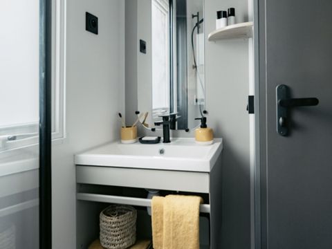 MOBILHOME 6 personnes - Privilège 28m² - 3 chambres - Clim + TV + Lave-vaisselle