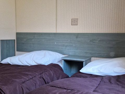 MOBILHOME 4 personnes - Cottage RETRO 3 Pièces 4 Personnes Climatisé + TV