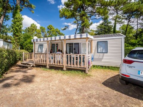 Mobilhome 8 personnes - Grande Cottage Confort - 4 chambres