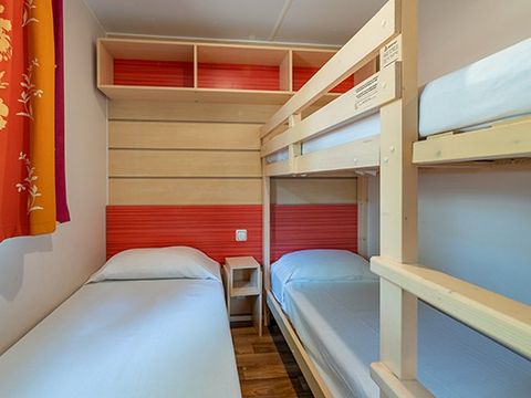 Mobilhome 6 personnes - Classic XL | 2 Ch. | 4/6 Pers. | Terrasse surélevée