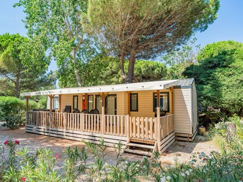 Mobilhome 8 personnes - Mobil-home | Comfort | 4 Ch. | 8 Pers. | Terrasse surélevée | 2 SDB